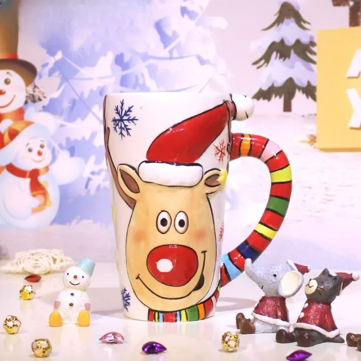 A Ceramic Cup With Lid Use These Big Christmas Mugs For Fun