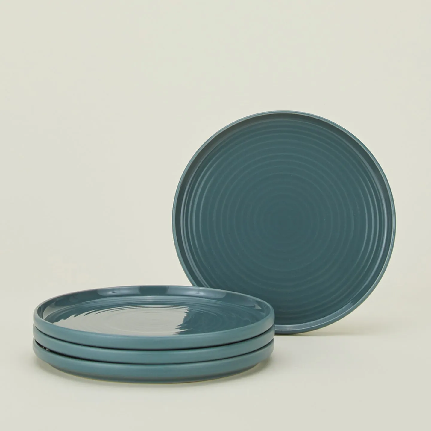 Essential Dinnerware, 16 Piece Set - Peacock