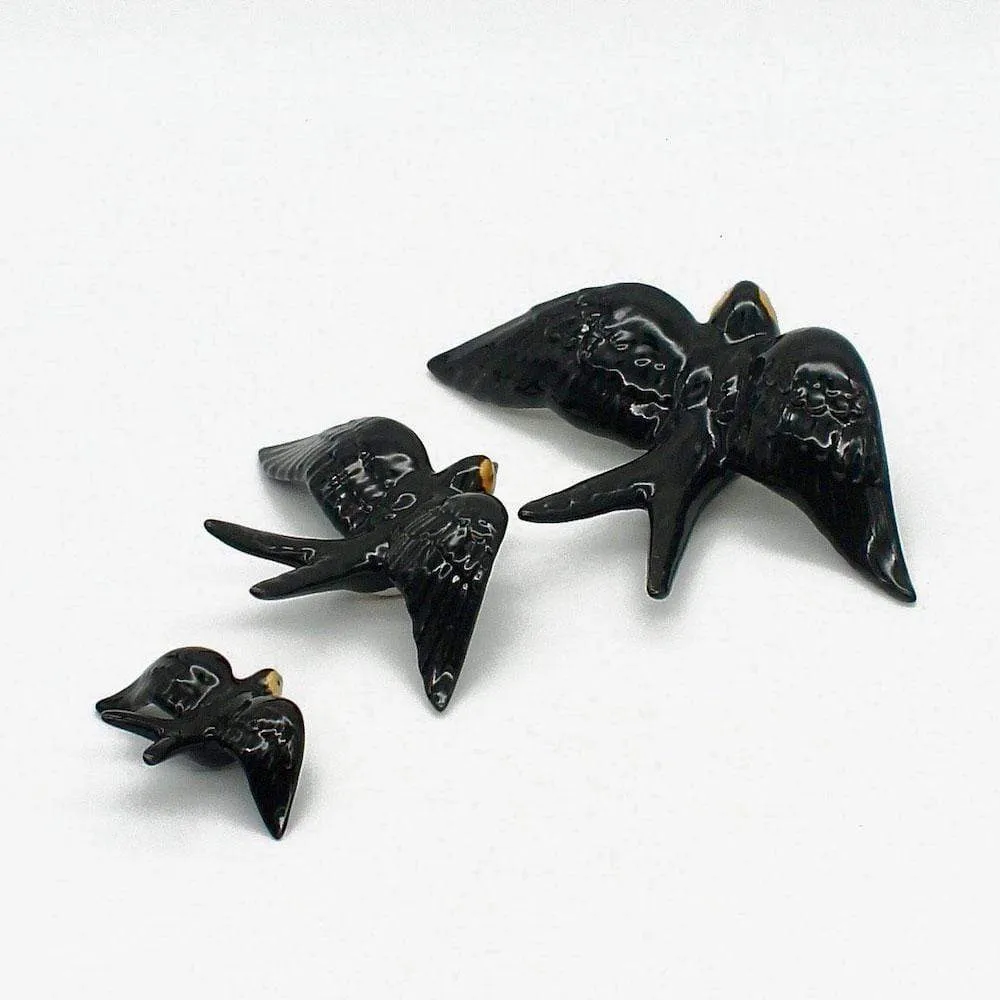 Hirondelle de Caldas da Rainha en céramique noire