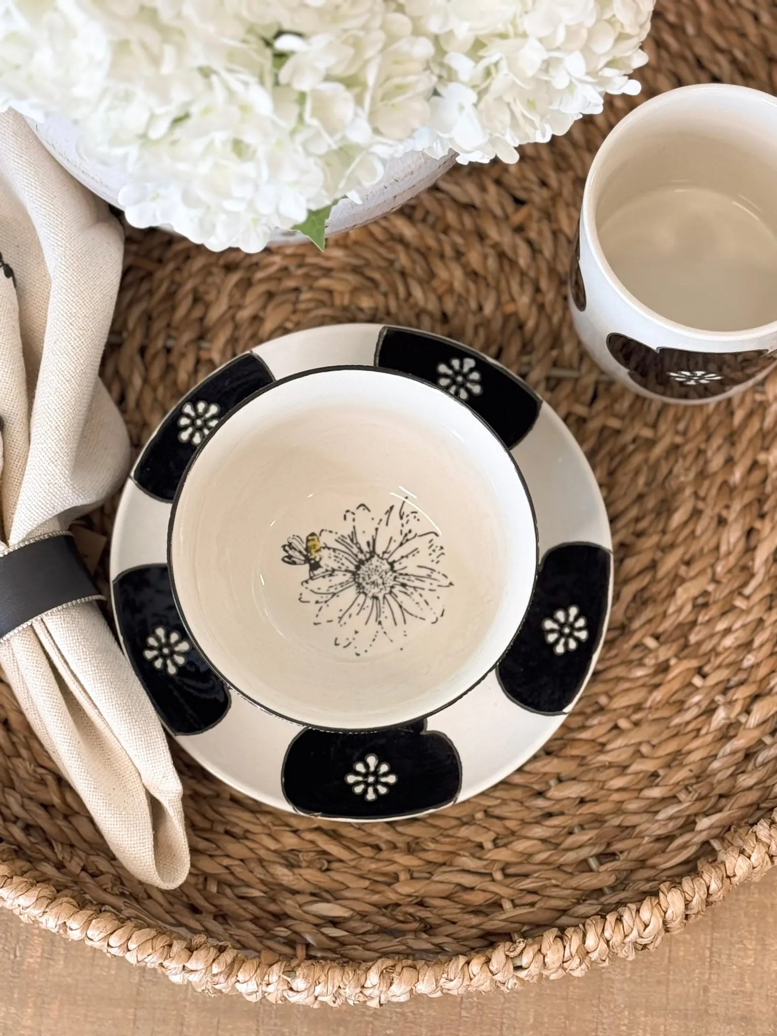 Let It Bee Snack Bowl