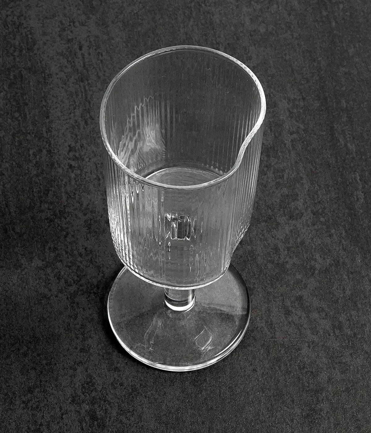 Ripe Clear White Wine Glass