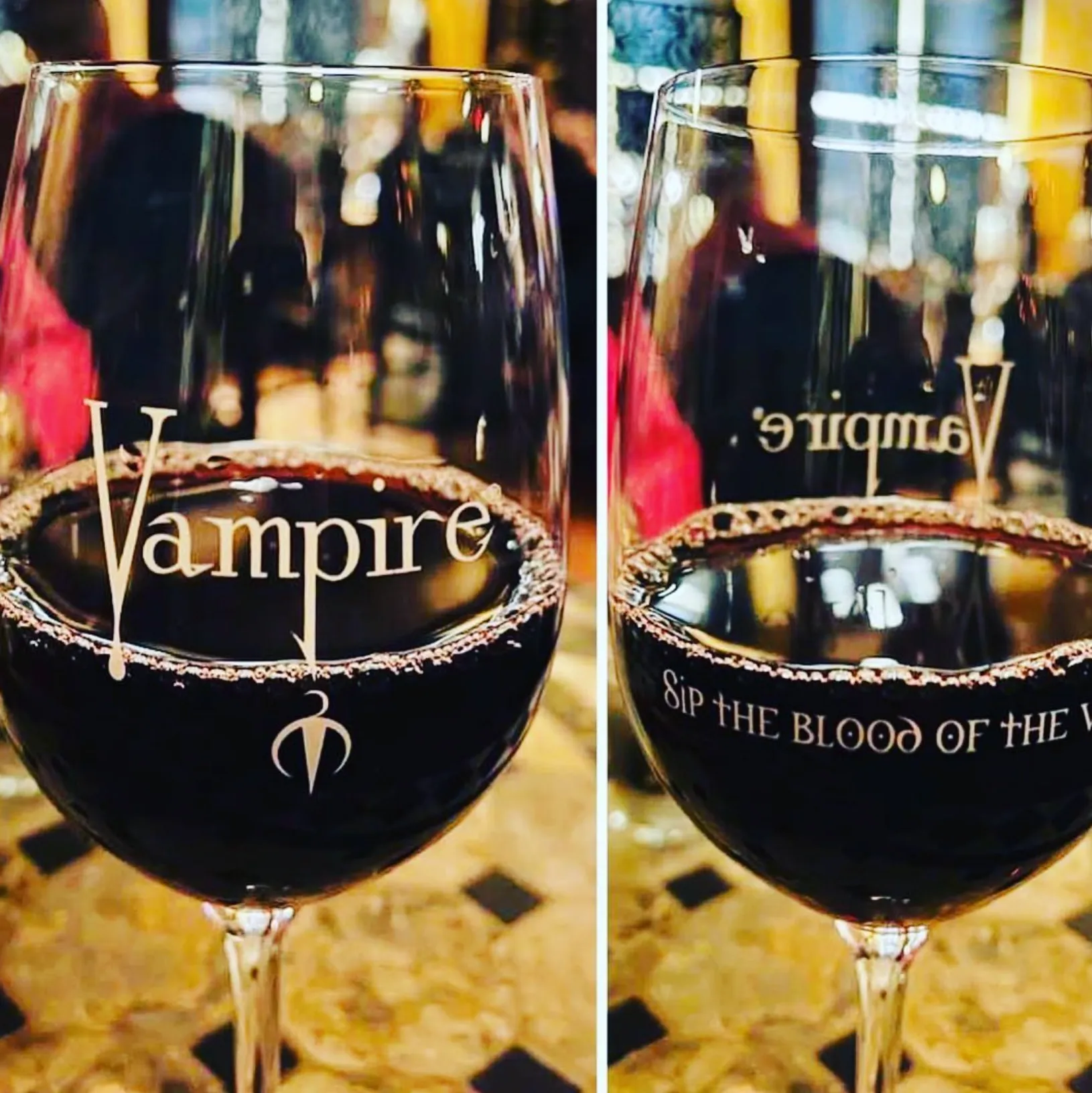 VAMPIRE® WINE GLASS PAIR