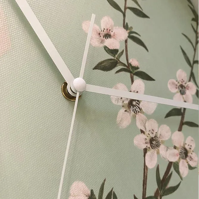 Vintage Botanical Manuka Clock (32cm)